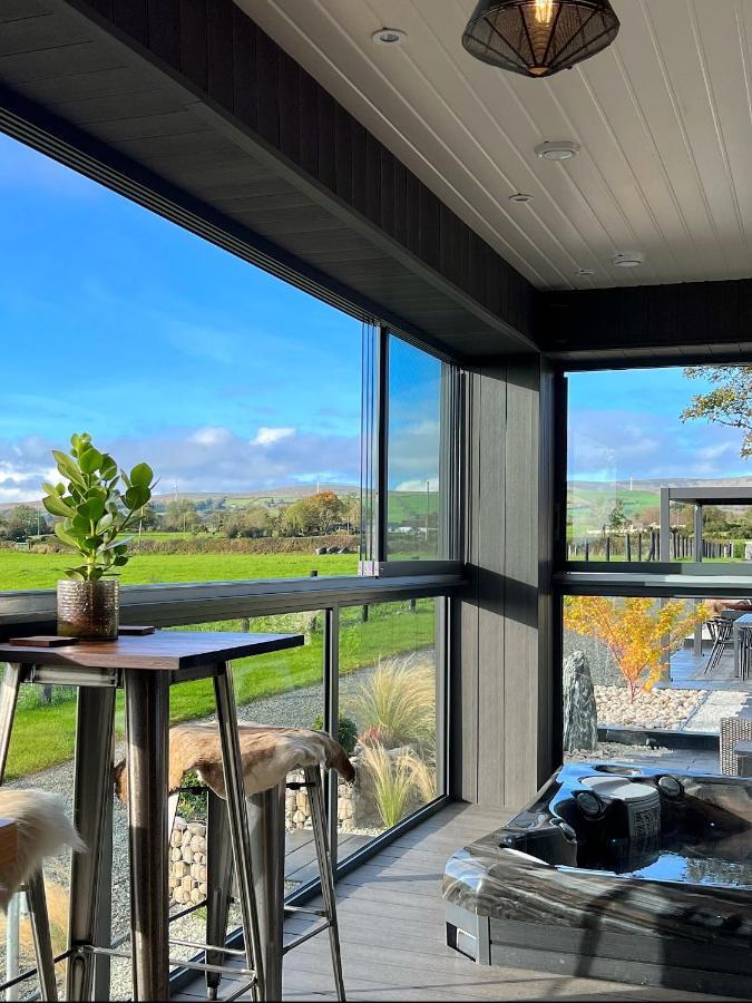 Villa The Hideaway Retreat à Omagh Extérieur photo